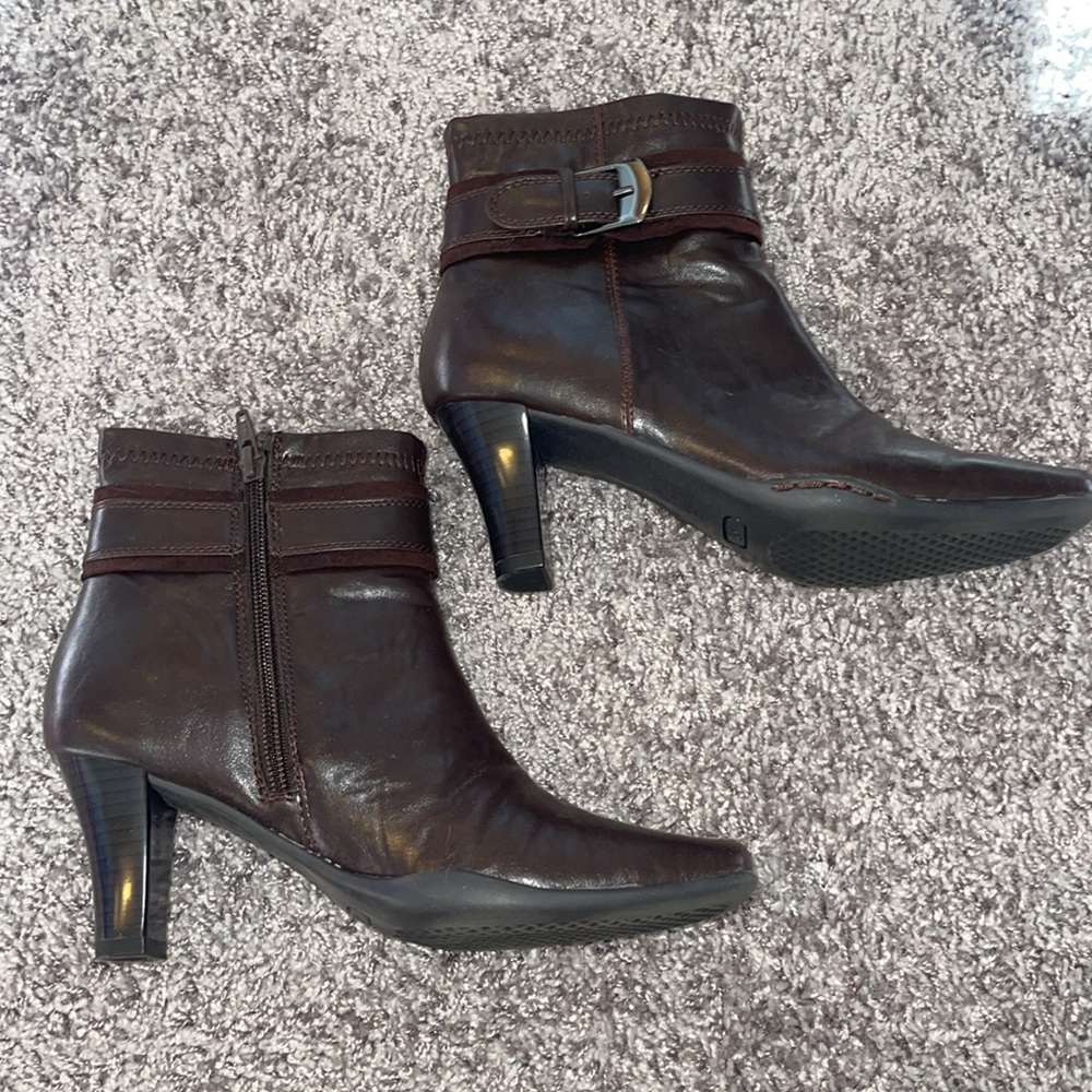 Aerosoles A2 Ankle Boots Dark Brown Square Toe - Picture 3 of 8
